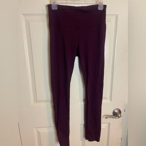 Black house white market leggings